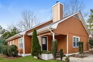 10900 Flat Iron Rd, Charlotte, NC 28226 - Photo 2