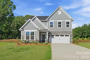 415 Alameda Wy, Matthews, NC 28104 - Photo 2