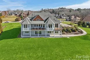 383 Ridgeview Hill Dr, Hendersonville, NC 28791 - Photo 40