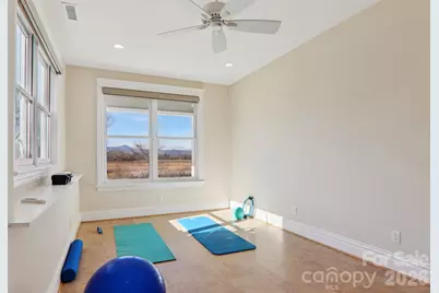 383 Ridgeview Hill Drive, Hendersonville, NC 28791 - Photo 36