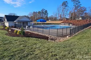 651 13th Ave Dr NE, Hickory, NC 28601 - Photo 34