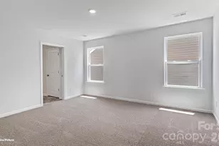 643 13th Ave Dr NE, Hickory, NC 28601 - Photo 16