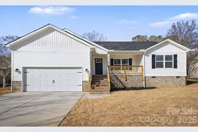 2025 Picnic Drive, Newton, NC 28658 - Photo 2