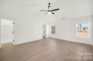 2025 Picnic Dr, Newton, NC 28658 - Photo 14