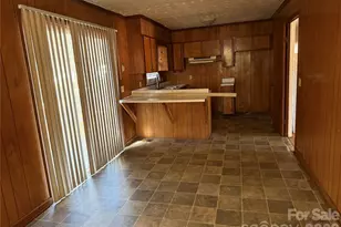 601 Grace St, Bennettsville, SC 29512 - Photo 2