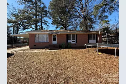 601 Grace Street, Bennettsville, SC 29512 - Photo 1