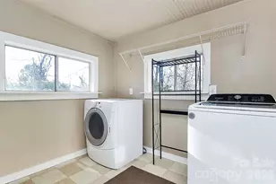 4411 Murrayhill Rd, Charlotte, NC 28209 - Photo 24