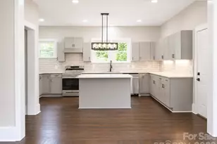 105 N Inman Ave, Bessemer City, NC 28016 - Photo 8