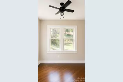 105 N Inman Avenue, Bessemer City, NC 28016 - Photo 24