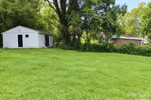 105 N Inman Ave, Bessemer City, NC 28016 - Photo 42