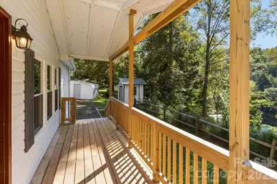 1050 Wyatt Town Road, Burnsville, NC 28714 - Photo 18