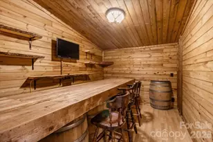 1050 Wyatt Town Rd, Burnsville, NC 28714 - Photo 8