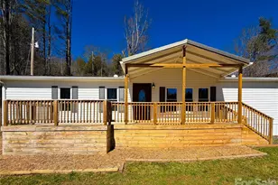 1050 Wyatt Town Rd, Burnsville, NC 28714 - Photo 1