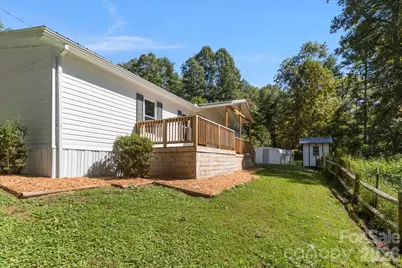 1050 Wyatt Town Road, Burnsville, NC 28714 - Photo 46