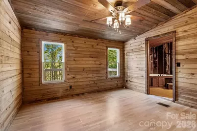 1050 Wyatt Town Road, Burnsville, NC 28714 - Photo 10