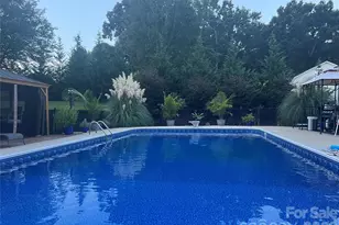 2555 Knox Landing Rd, Connelly Springs, NC 28612 - Photo 2