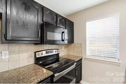 3015 Summercroft Lane, Charlotte, NC 28269 - Photo 16