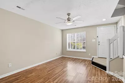 3015 Summercroft Lane, Charlotte, NC 28269 - Photo 8