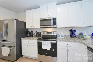 6008 Lowe Ln, Charlotte, NC 28214 - Photo 6