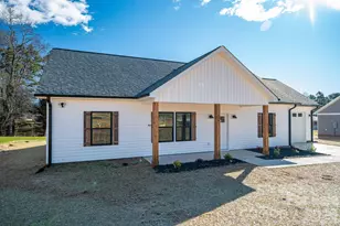 1161 13th St SW, Hickory, NC 28602 - Photo 26