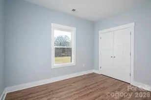 1161 13th St SW, Hickory, NC 28602 - Photo 18