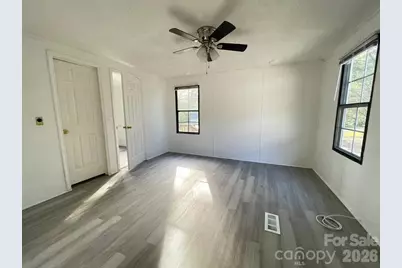 4810 Stratford Lane, Denver, NC 28037 - Photo 8