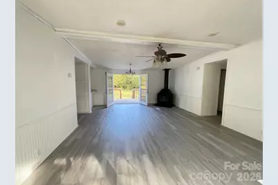 4810 Stratford Lane, Denver, NC 28037 - Photo 2