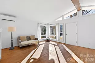 107 High St, Black Mountain, NC 28711 - Photo 2