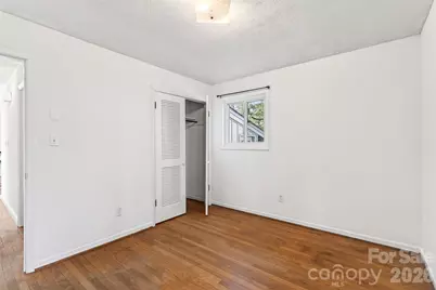 107 High Street, Black Mountain, NC 28711 - Photo 18