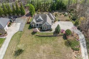 345 Clarendon Estates Dr, Clover, SC 29710 - Photo 44