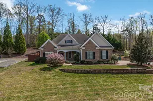 345 Clarendon Estates Dr, Clover, SC 29710 - Photo 48