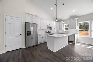 147 Keen Dr, Shelby, NC 28152 - Photo 6