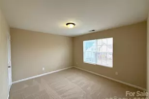 13802 Plowdon Ct, Charlotte, NC 28215 - Photo 14