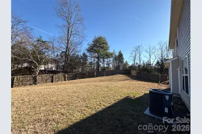13802 Plowdon Court, Charlotte, NC 28215 - Photo 20