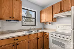 615 Biltmore Ave, Asheville, NC 28803 - Photo 8