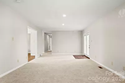 322 Holland Circle, Statesville, NC 28677 - Photo 18