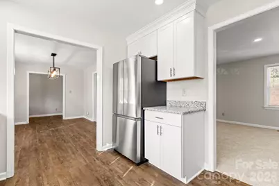 322 Holland Circle, Statesville, NC 28677 - Photo 6