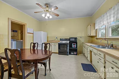 2940 Ambrose Drive, Gastonia, NC 28056 - Photo 6