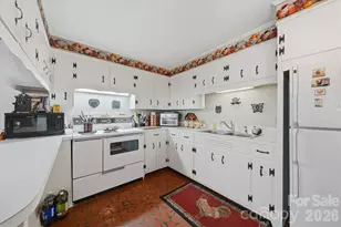 406 Wedgewood Pl SW, Lenoir, NC 28645 - Photo 26