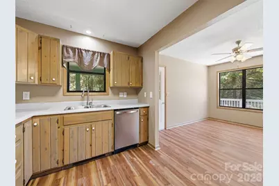 286 Pioneer Ridge Road, Canton, NC 28716 - Photo 10