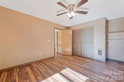 286 Pioneer Ridge Road, Canton, NC 28716 - Photo 34