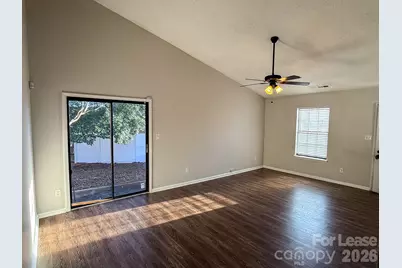 3006 Overlook Trail, Charlotte, NC 28212 - Photo 4