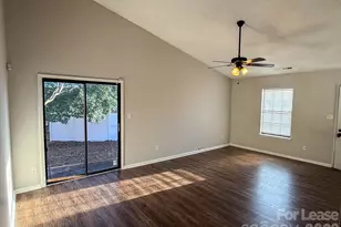 3006 Overlook Trail, Charlotte, NC 28212 - Photo 4