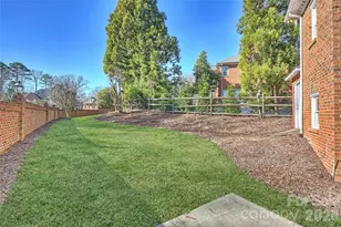 5242 Colony Rd, Charlotte, NC 28226 - Photo 28