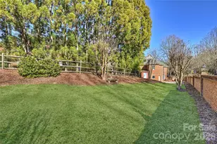 5242 Colony Rd, Charlotte, NC 28226 - Photo 30