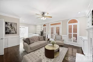5242 Colony Rd, Charlotte, NC 28226 - Photo 8