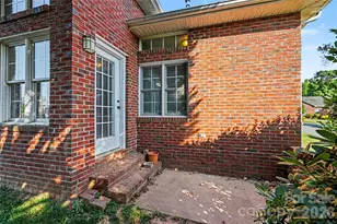 2305 Pinefield Ct, Gastonia, NC 28056 - Photo 30