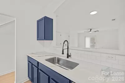 2270 Winthrop Chase Drive, Charlotte, NC 28212 - Photo 12