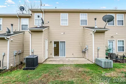 2270 Winthrop Chase Drive, Charlotte, NC 28212 - Photo 28