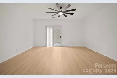 2270 Winthrop Chase Drive, Charlotte, NC 28212 - Photo 8